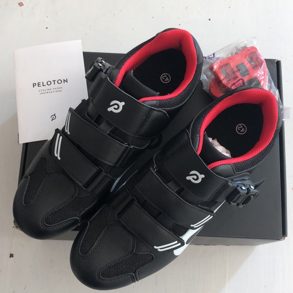 PELOTON • NIB womens cycling shoes size 11